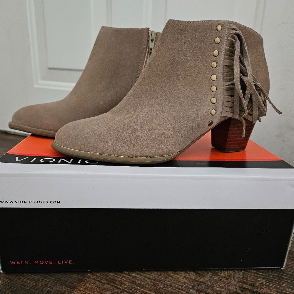 Vionic Booties